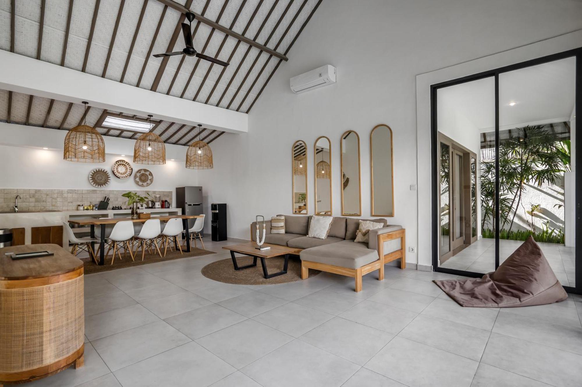 Villa Moju Canggu By Alfred In Bali Экстерьер фото